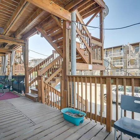 Chicago Condo Laptop Workspace, 6 Mi To Downtown!