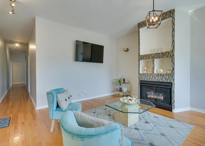 Apartment 6 Mi To Dtwn Pet-friendly