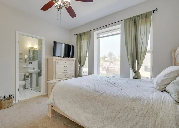 Apartment 6 Mi To Dtwn Pet-friendly