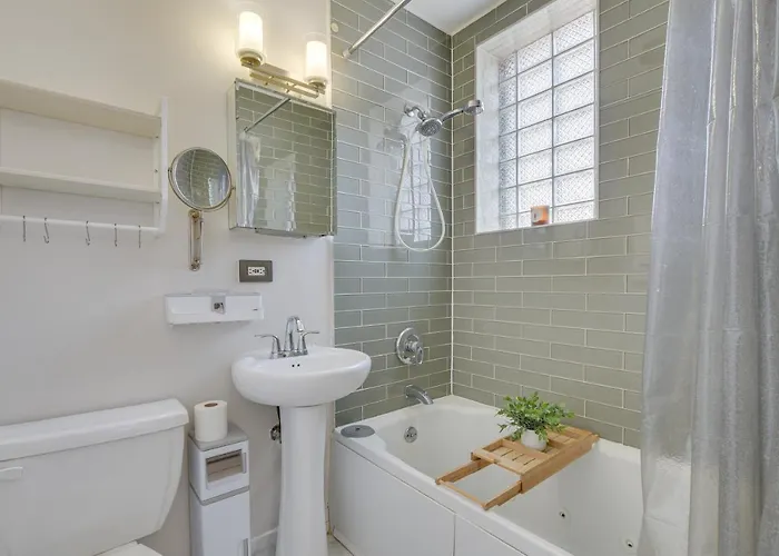 6 Mi To Dtwn Pet-friendly *